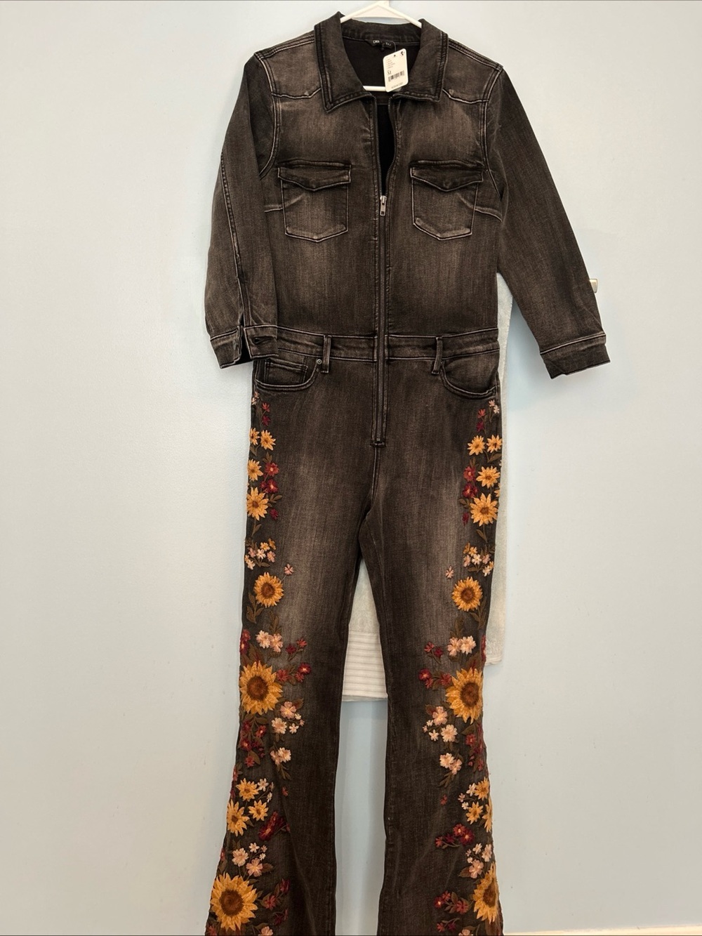 Free People Driftwood Black Embroidered Floral Sun Flower Denim Jumpsuit - Picture 2 of 9